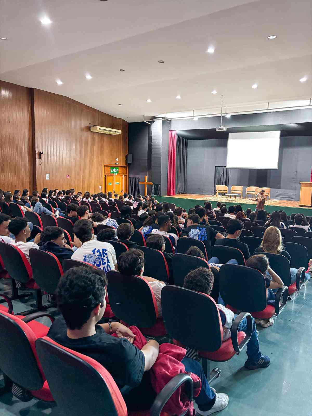 Palestra sobre o Apagamento dos Povos Indígenas
